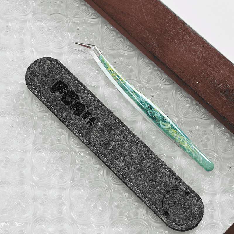 FUNFUL Glitter Resin Angled-Tip Sticker Tweezers